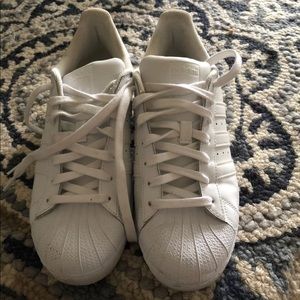 Adidas Women’s Superstars All White!!